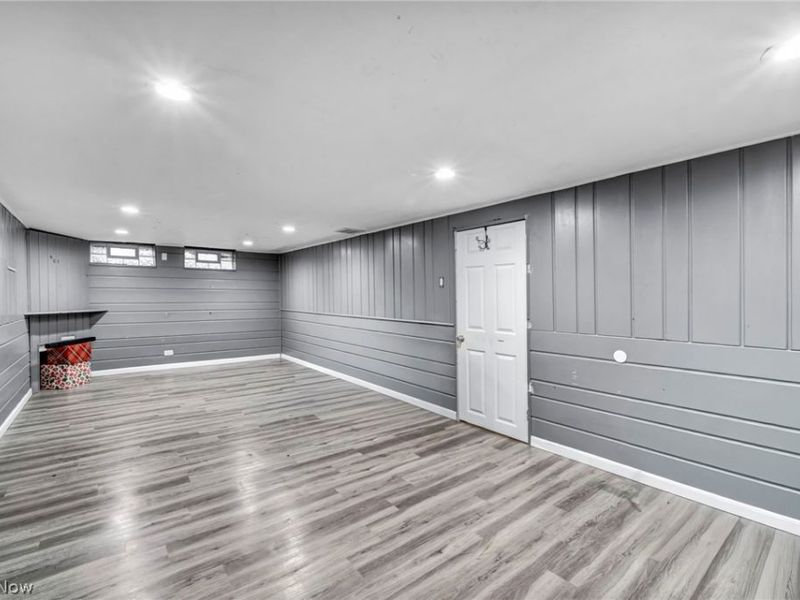 9410 Beech Avenue, Brooklyn, OH 44144 Photo 28