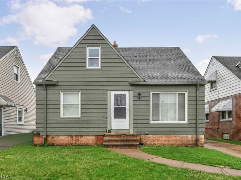 9410 Beech Avenue, Brooklyn, OH 44144 Photo 3