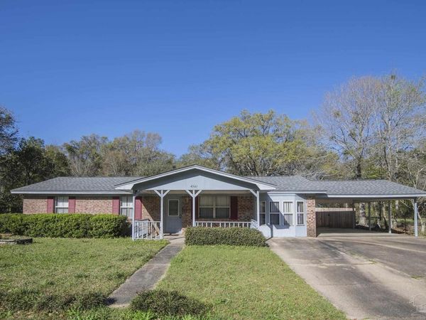 4361 W Avenida De Golf, Pace, FL 32571