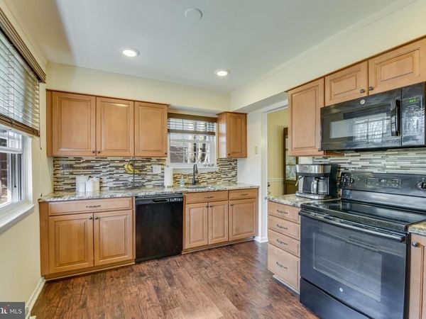 2820 ASPEN HILL ROAD, PARKVILLE, MD 21234