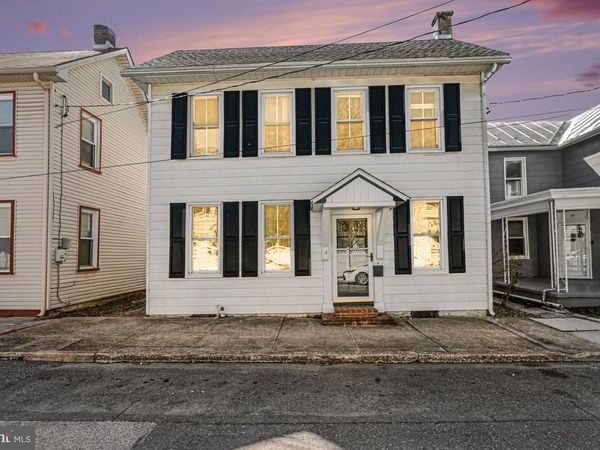 12 S WASHINGTON STREET, MECHANICSBURG, PA 17055