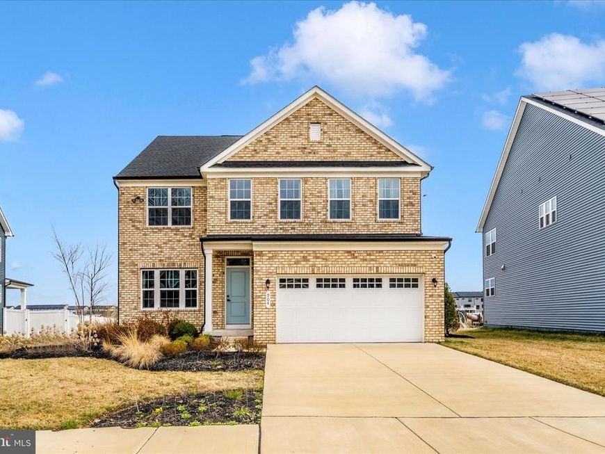 904 Midbrook Ln Lane, Bowie, MD 20716 Main Photo