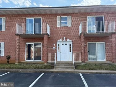 11 TAFT AVENUE , Unit 1, WINCHESTER, VA 22601
