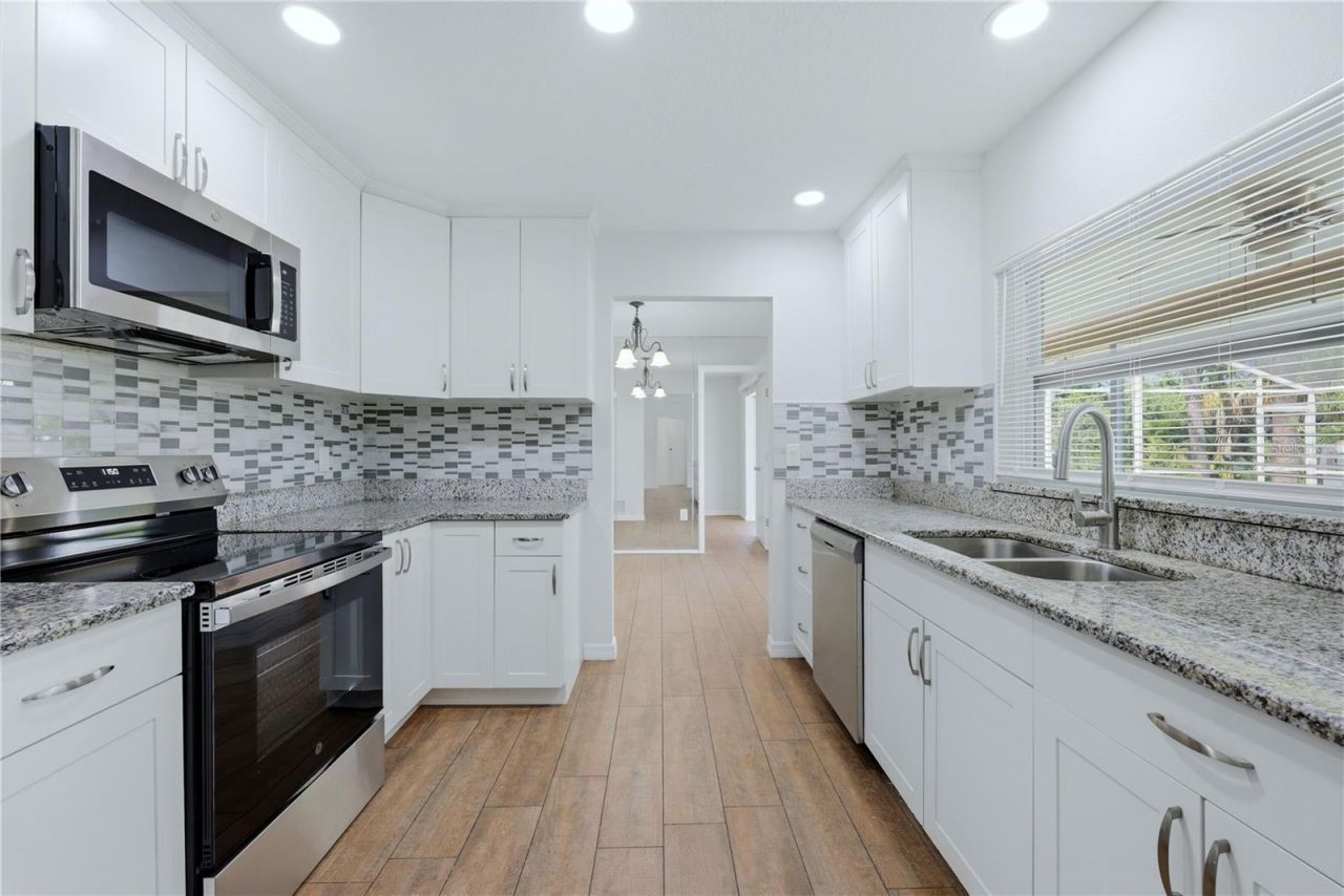 5251 Ashton Road, Sarasota, FL 34233 Photo