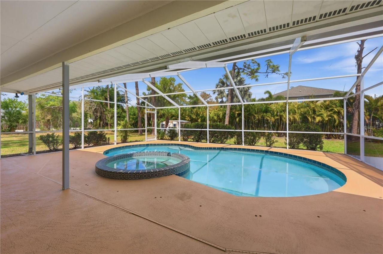 5251 Ashton Road, Sarasota, FL 34233 Photo