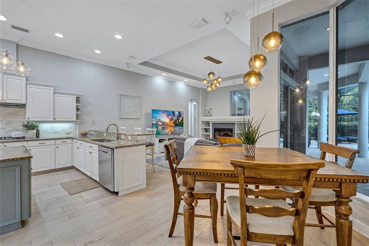 11809 Shire Wycliffe, Tampa, FL 33626 Photo