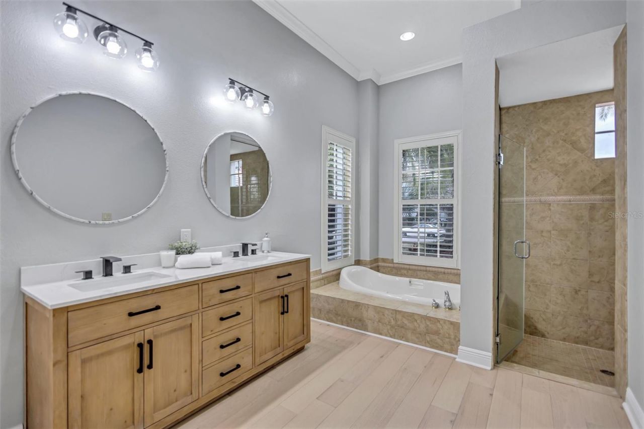 11809 Shire Wycliffe, Tampa, FL 33626 Photo