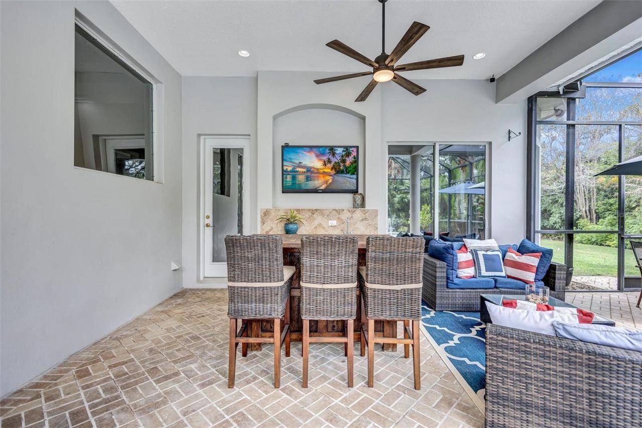 11809 Shire Wycliffe, Tampa, FL 33626 Photo