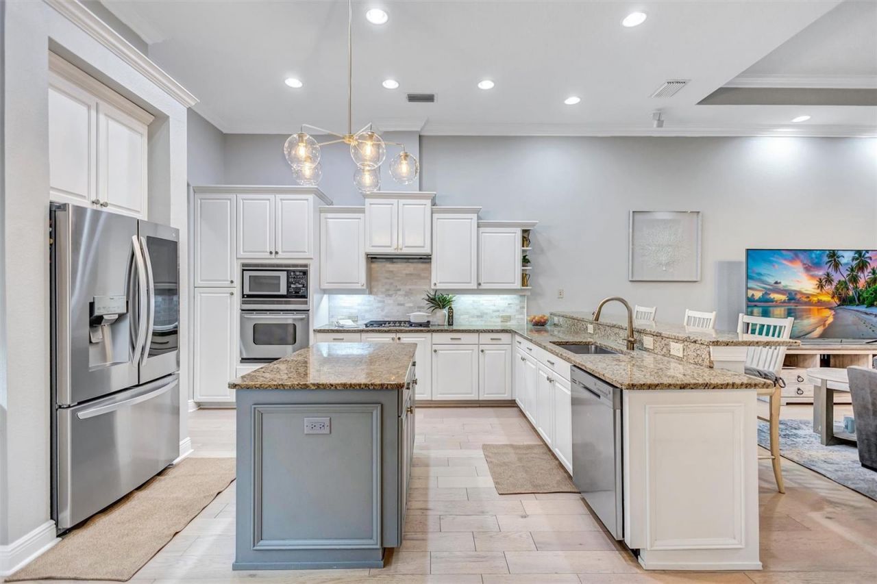 11809 Shire Wycliffe, Tampa, FL 33626 Photo