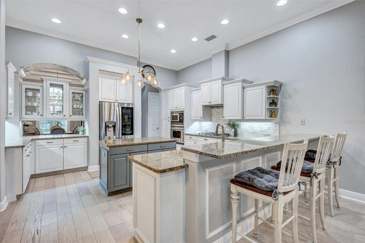 11809 Shire Wycliffe, Tampa, FL 33626 Photo