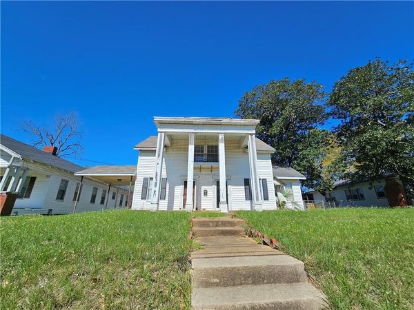 531 MAIN Street, Pineville, LA 71360