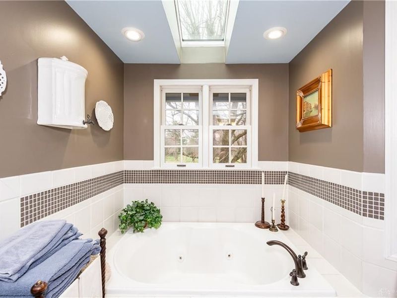 1916 Little York Road, Butler Township, OH 45414 Photo 27