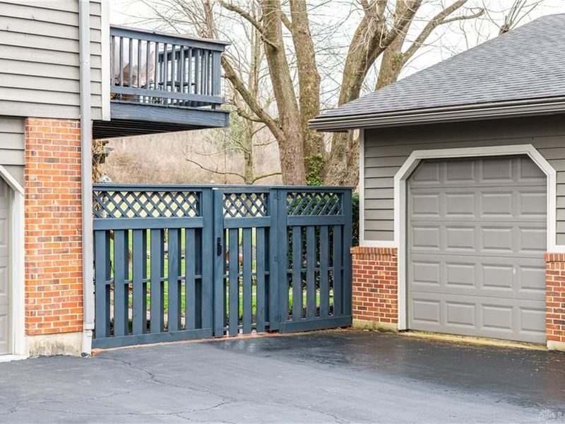 1916 Little York Road, Butler Township, OH 45414 Photo 51