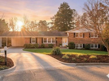 4300 Edgehill Court, Raleigh, NC 27612
