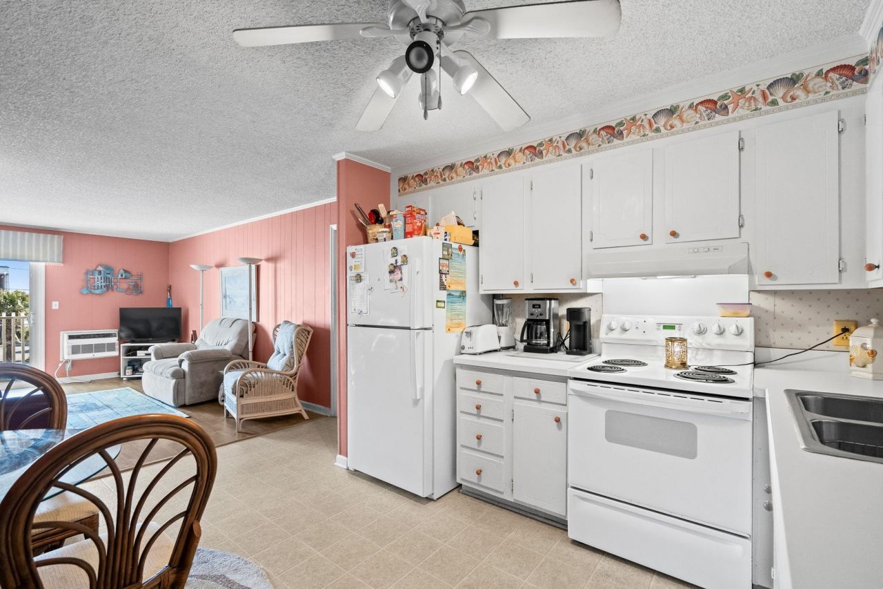 6305 N Ocean Blvd. Photo 15