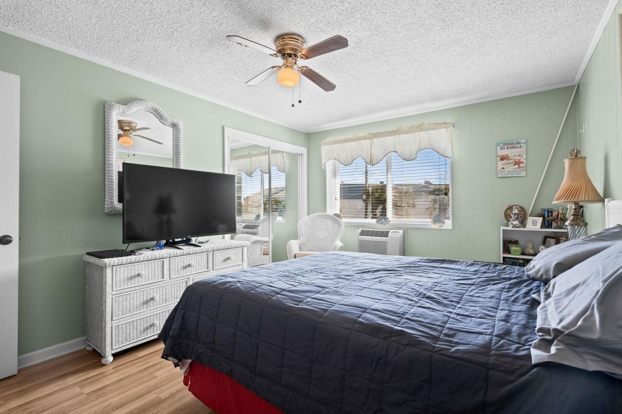 6305 N Ocean Blvd. Photo 22