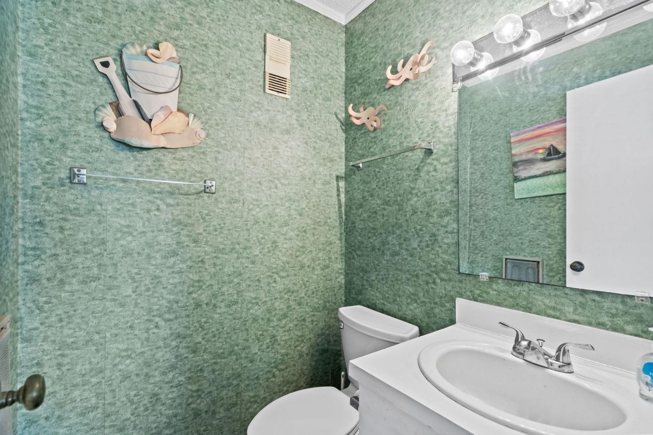 6305 N Ocean Blvd. Photo 27