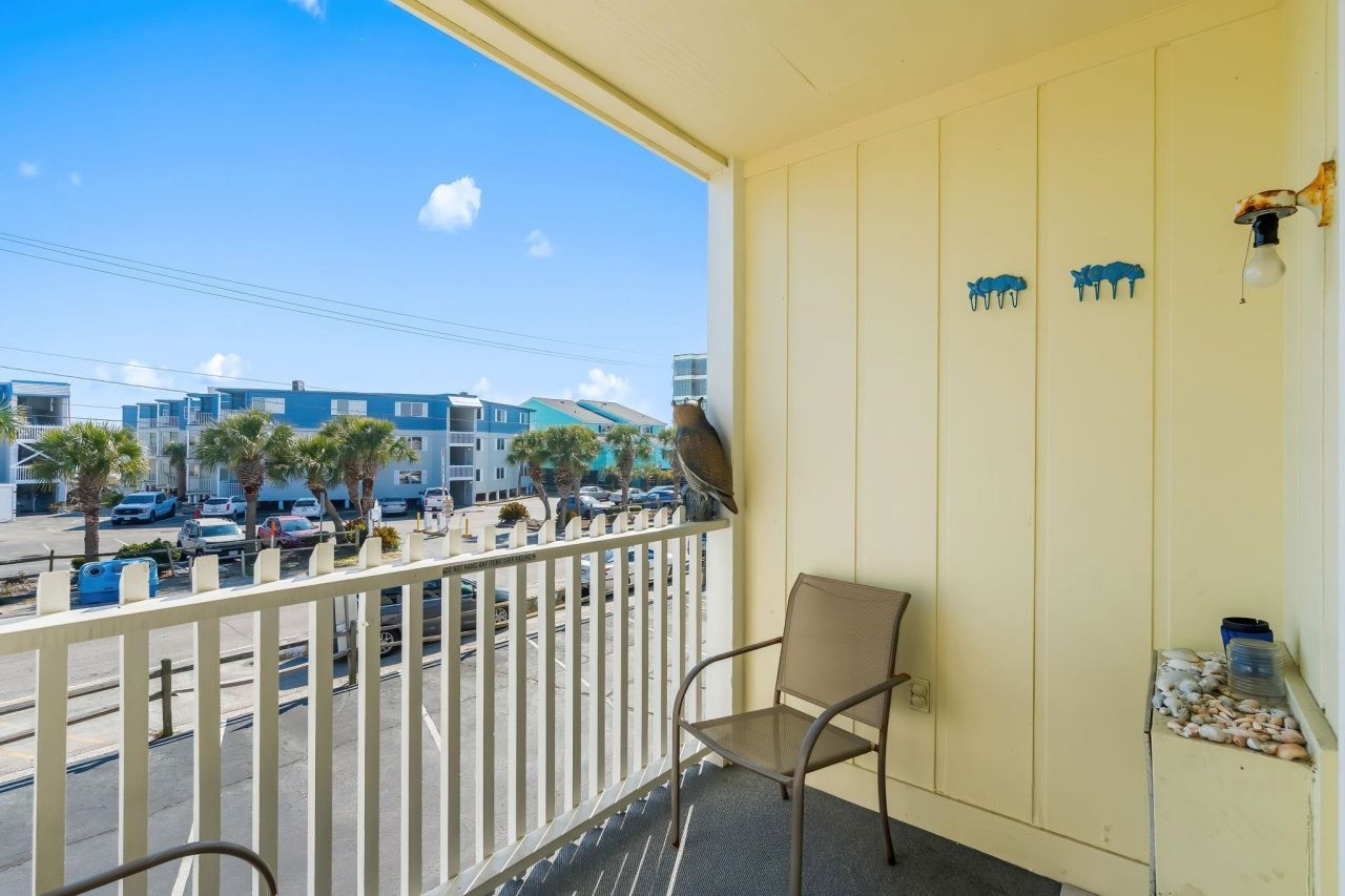 6305 N Ocean Blvd. Photo 30