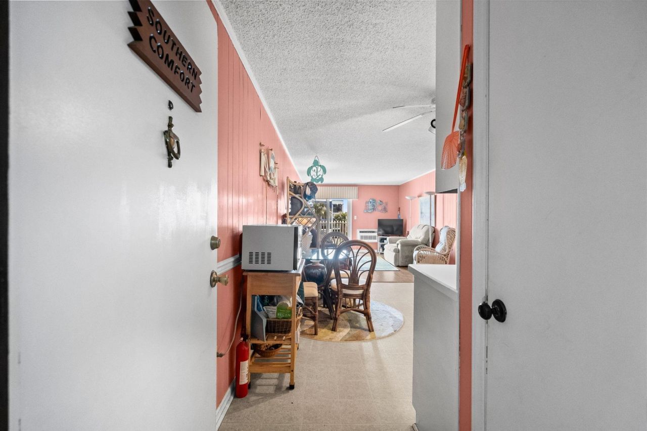 6305 N Ocean Blvd. Photo 5