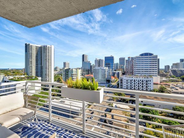 315 NE 3rd Avenue, Unit 1505, Fort Lauderdale, FL 33301