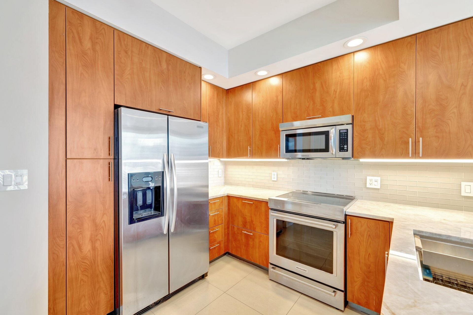 315 NE 3rd Avenue, Unit 1505, Fort Lauderdale, FL 33301 Photo