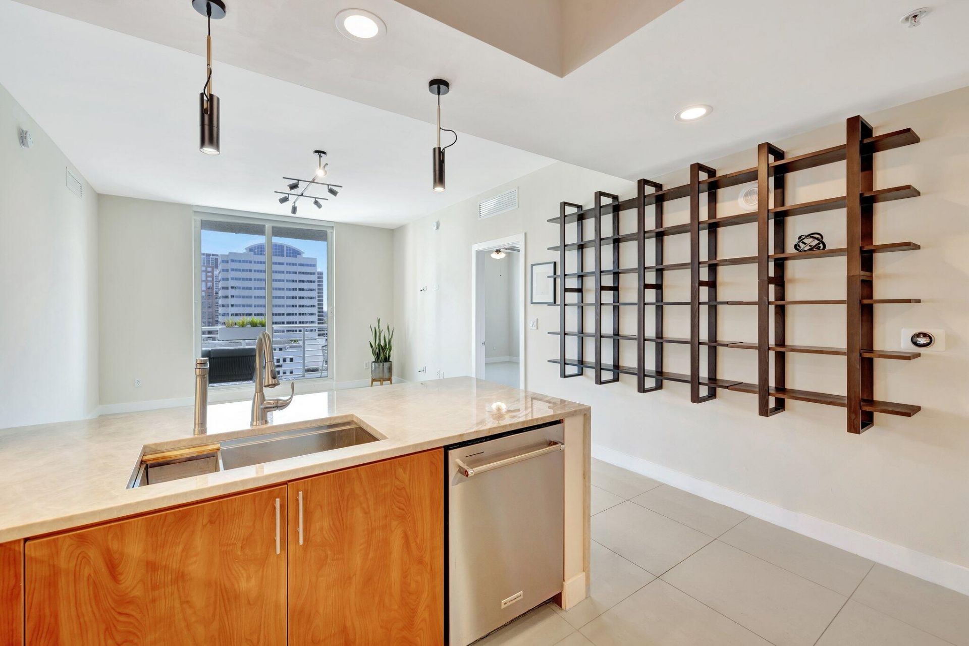 315 NE 3rd Avenue, Unit 1505, Fort Lauderdale, FL 33301 Photo