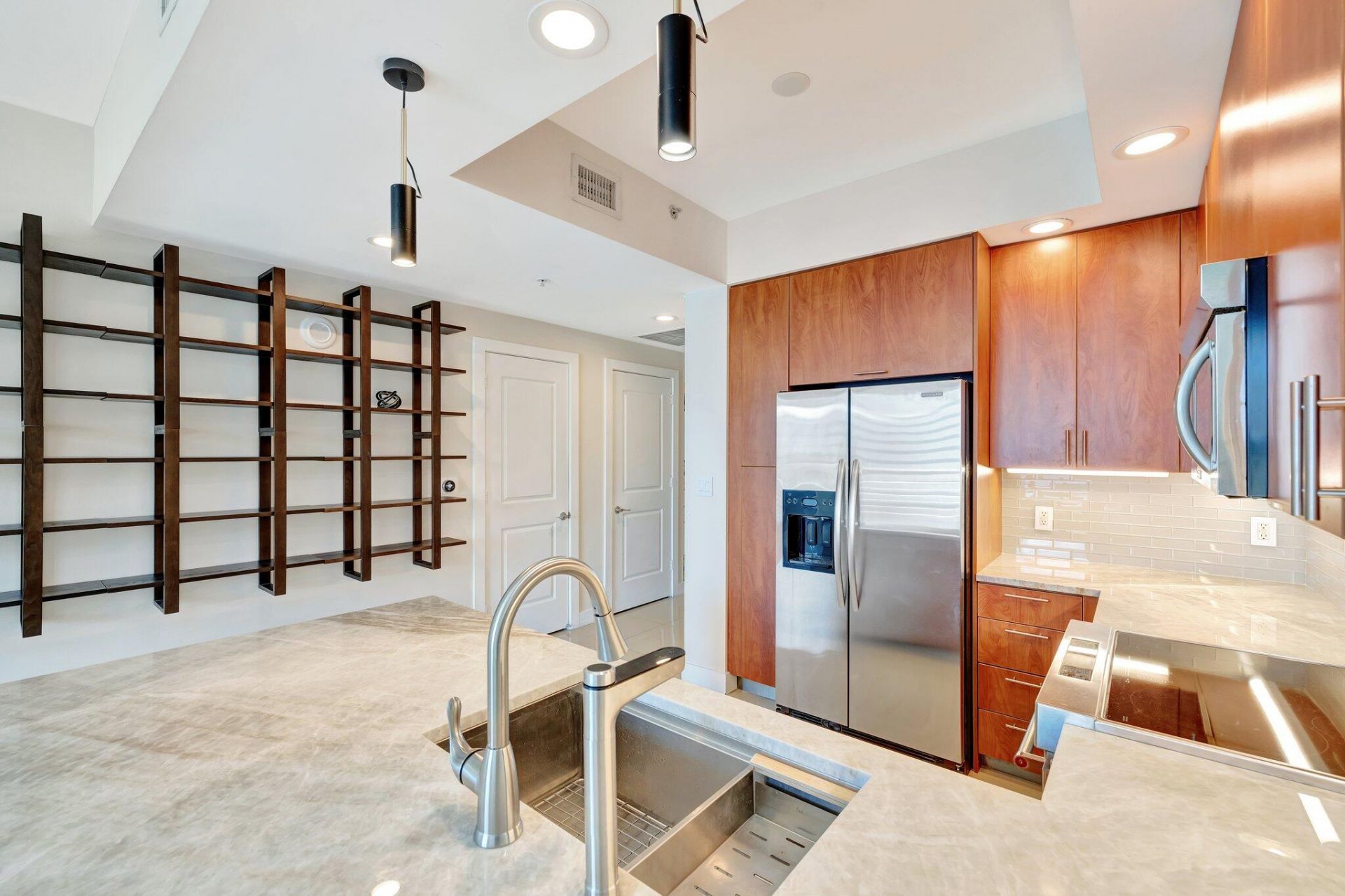 315 NE 3rd Avenue, Unit 1505, Fort Lauderdale, FL 33301 Photo