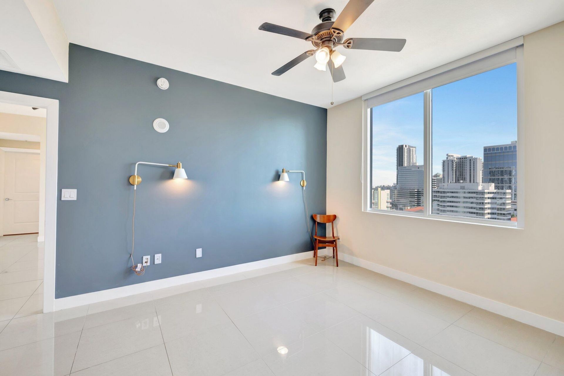 315 NE 3rd Avenue, Unit 1505, Fort Lauderdale, FL 33301 Photo