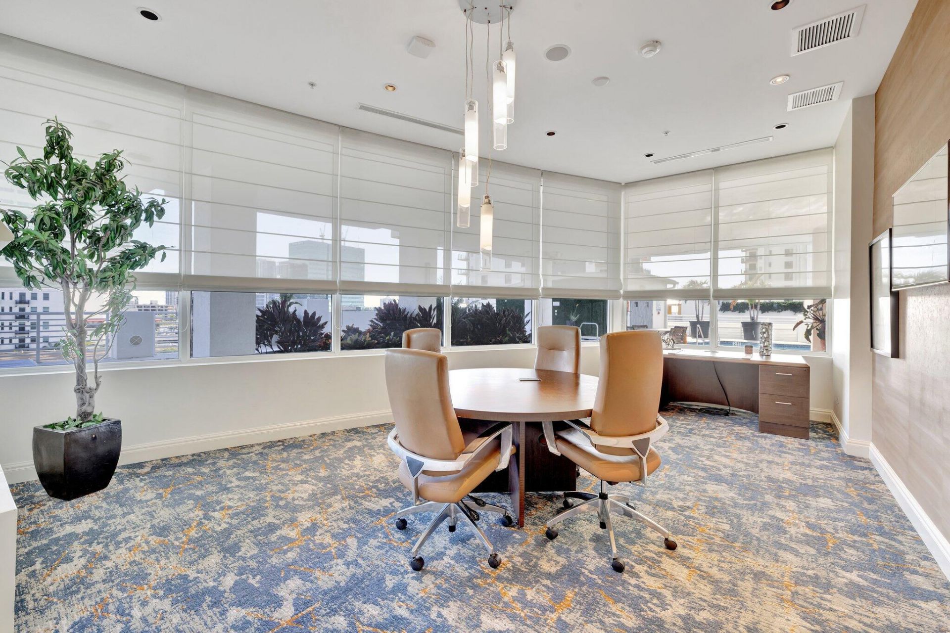 315 NE 3rd Avenue, Unit 1505, Fort Lauderdale, FL 33301 Photo