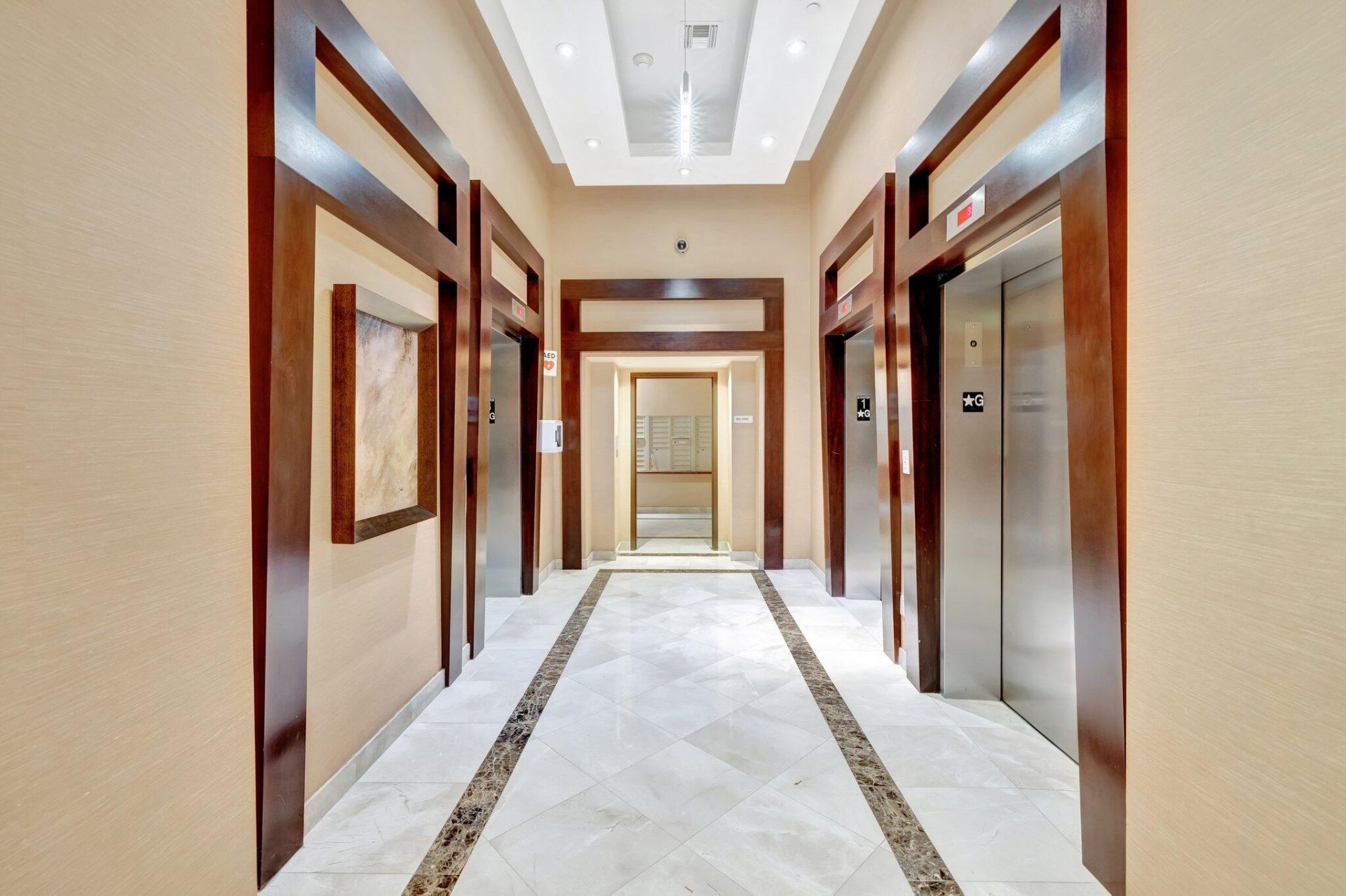 315 NE 3rd Avenue, Unit 1505, Fort Lauderdale, FL 33301 Photo