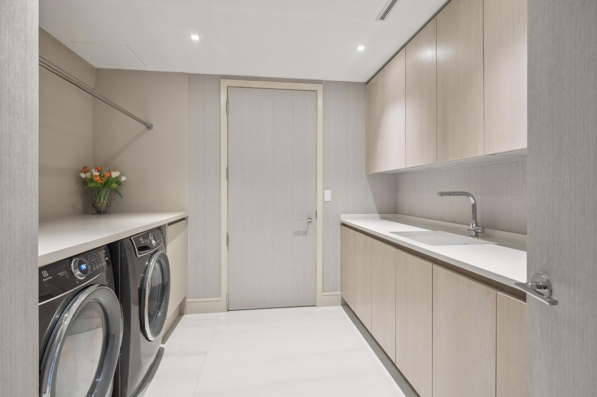 2241 SE 17th Street, Unit 801, Fort Lauderdale, FL 33316 Photo