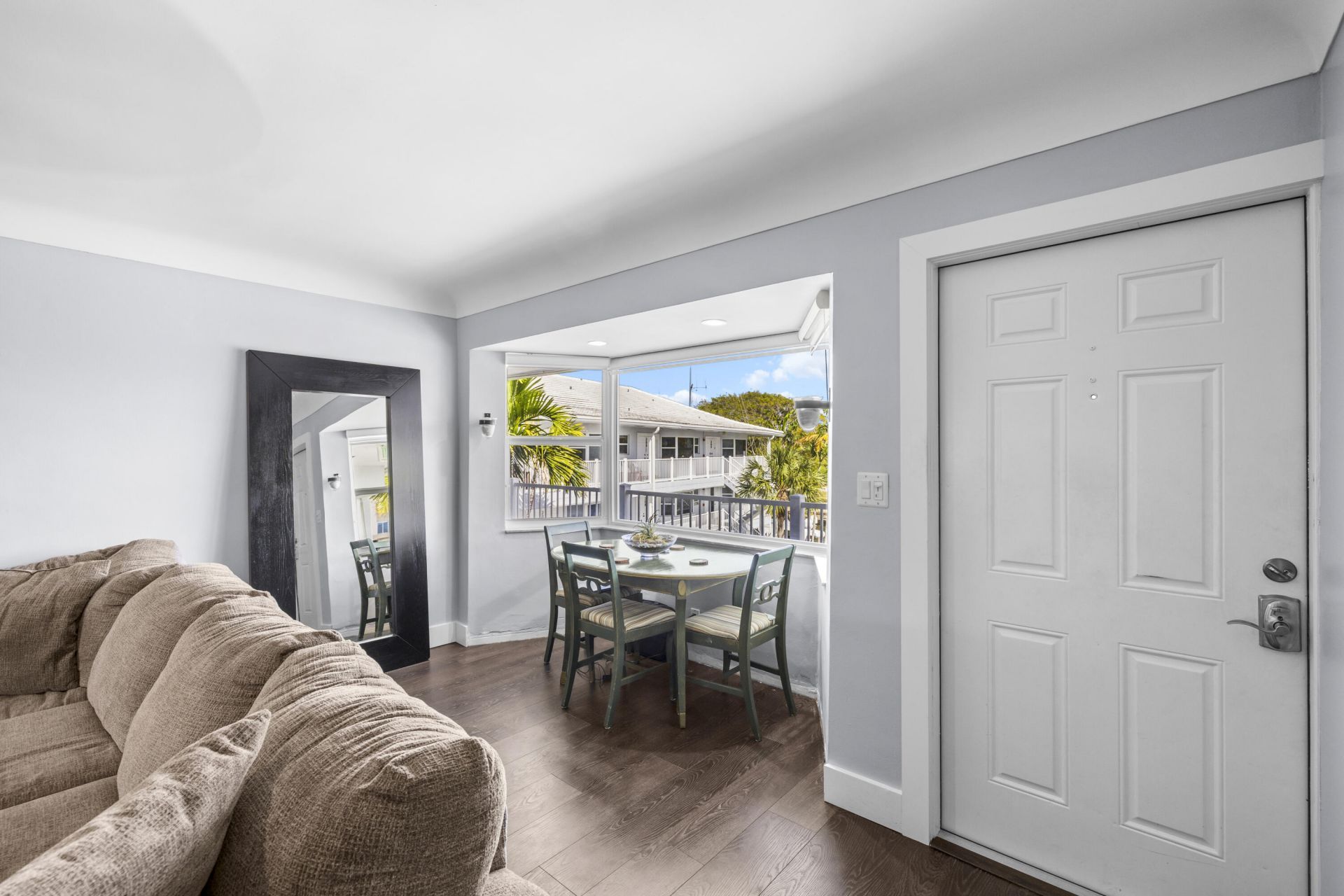 535 Hendricks Isle, Unit 302, Fort Lauderdale, FL 33301 Photo