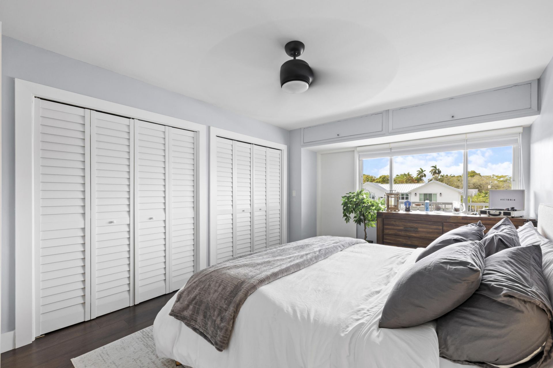 535 Hendricks Isle, Unit 302, Fort Lauderdale, FL 33301 Photo