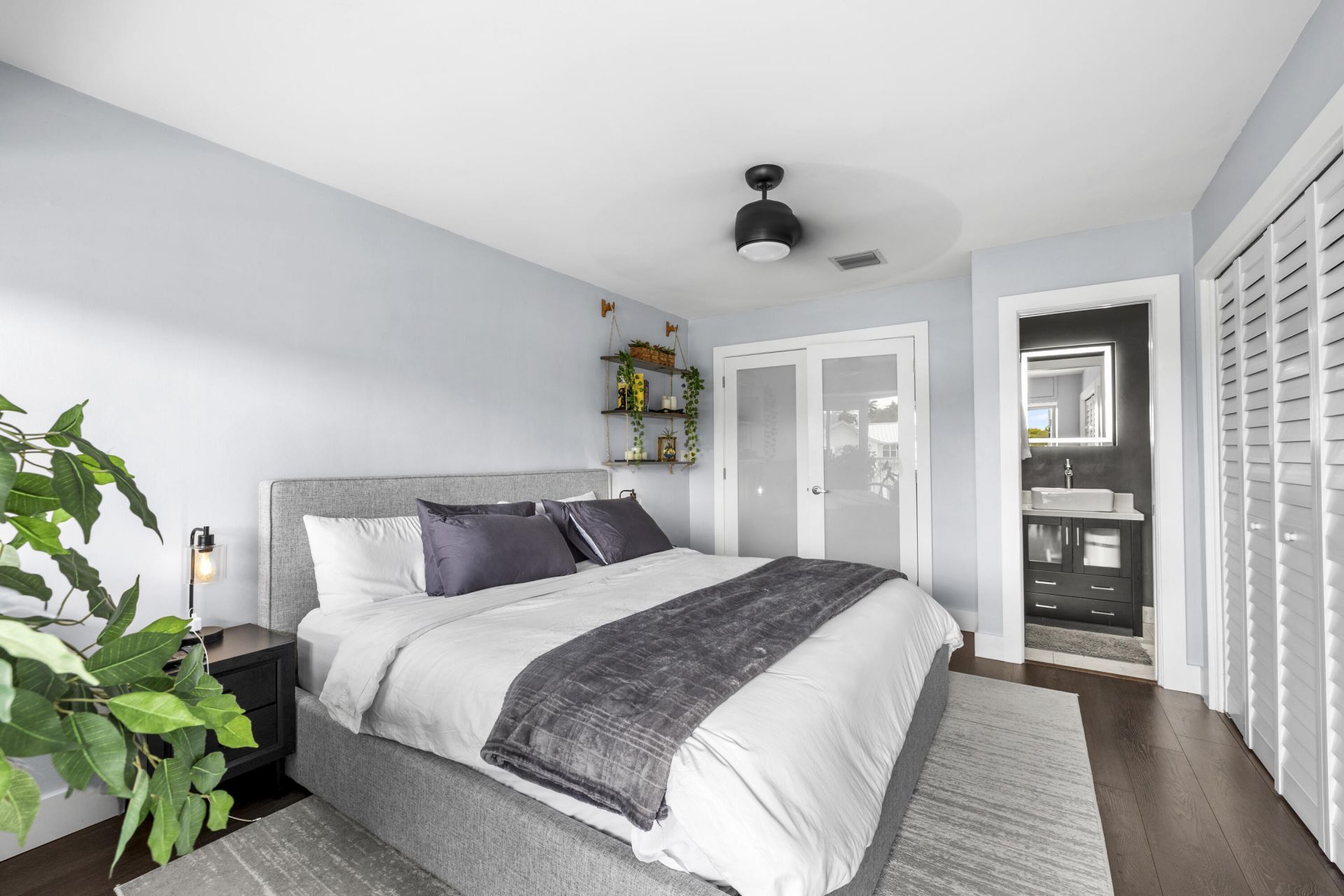 535 Hendricks Isle, Unit 302, Fort Lauderdale, FL 33301 Photo