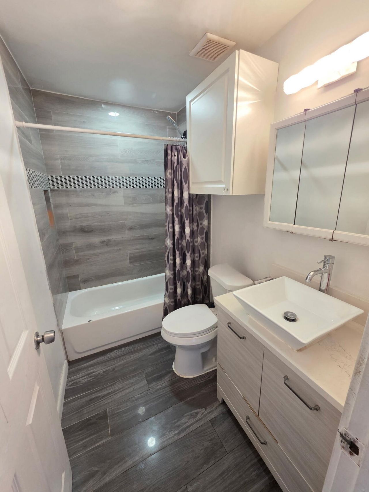 700 57th Street, West Palm Beach, FL 33407 Photo