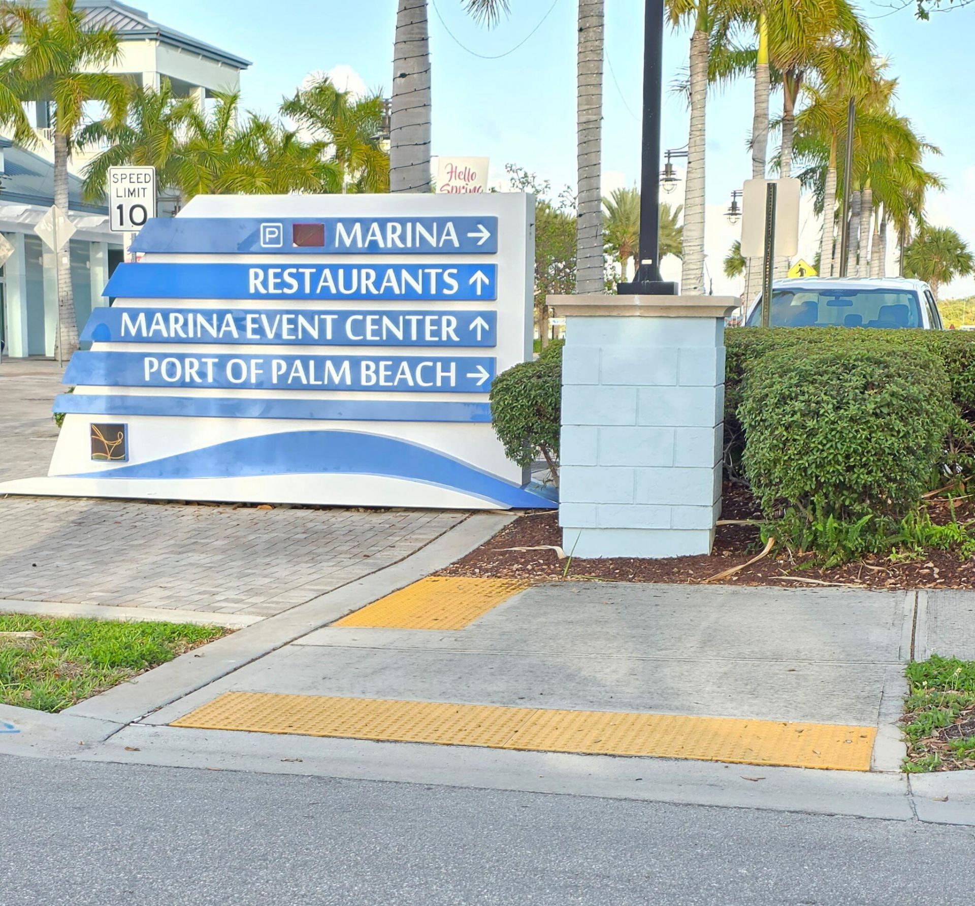 700 57th Street, West Palm Beach, FL 33407 Photo