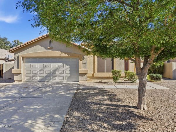 3296 E WARBLER Road, Gilbert, AZ 85297