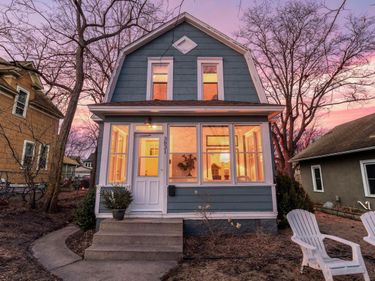 3831 Chicago Avenue, Minneapolis, MN 55407