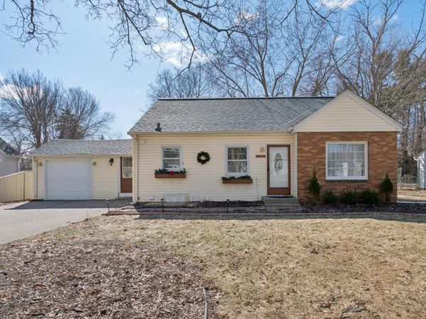 5014 Mayview Road, Minnetonka, MN 55345