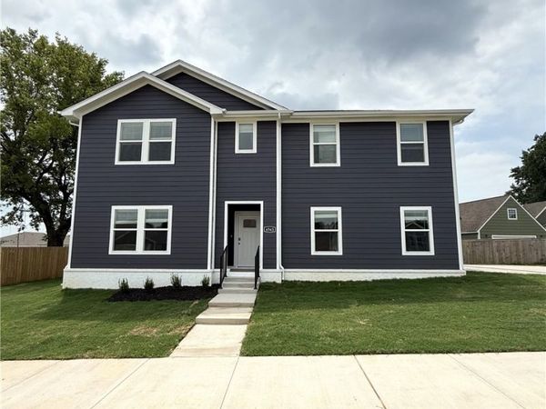 850 Hudson Street , Prairie Grove, AR 72753