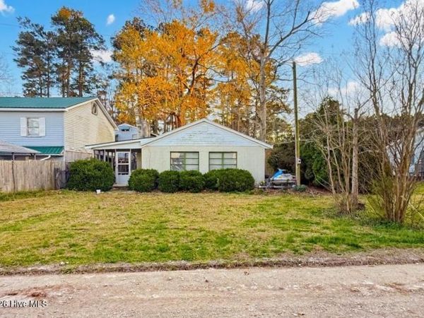 680 Pungo Shores Drive, Belhaven, NC 27810