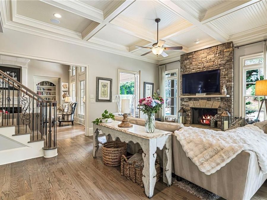 Property Image 32