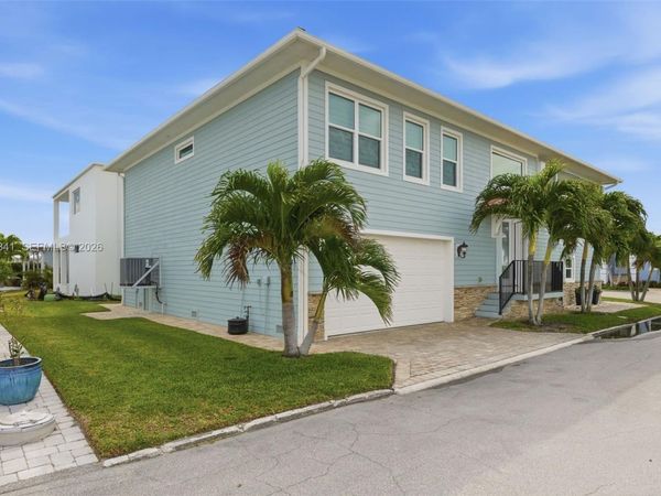 10751 S Ocean, Unit B2, Jensen Beach, FL 34957