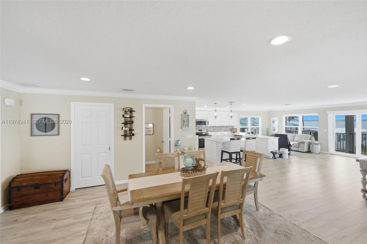 10751 S Ocean, Unit B2, Jensen Beach, FL 34957 Photo