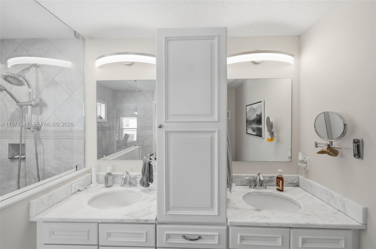 10751 S Ocean, Unit B2, Jensen Beach, FL 34957 Photo