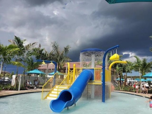 3328 W 114th Ter , Unit 3328, Hialeah, FL 33018 Photo