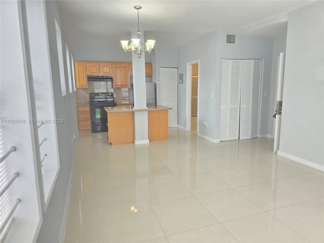 1027 Pennsylvania Ave, Unit 204, Miami Beach, FL 33139 Photo