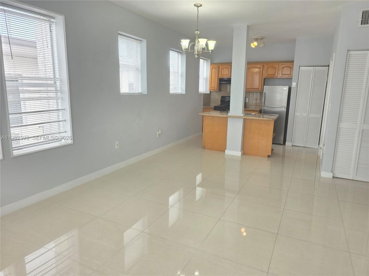 1027 Pennsylvania Ave, Unit 204, Miami Beach, FL 33139 Photo