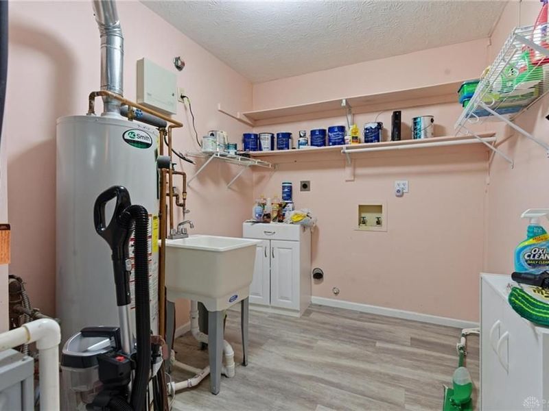 792 Pine Needles Drive, Centerville, OH 45458 Photo 12