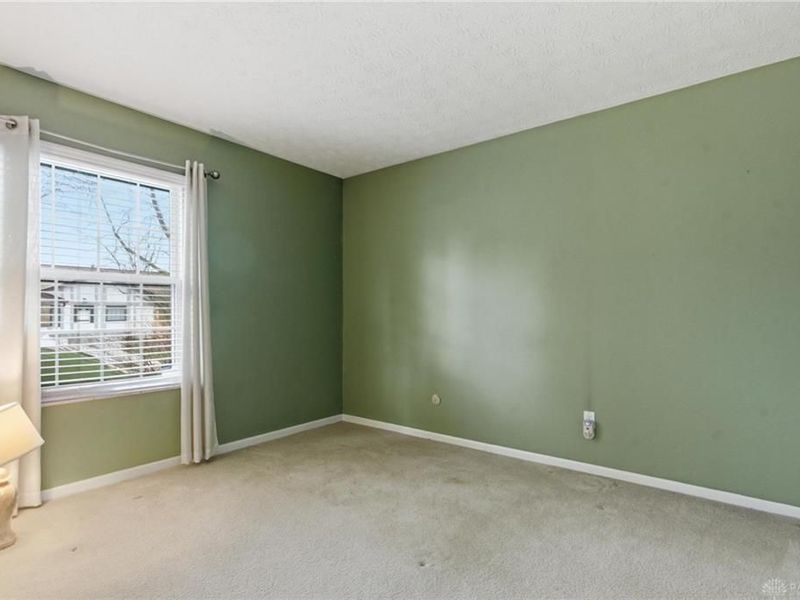 792 Pine Needles Drive, Centerville, OH 45458 Photo 13